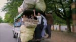 اسکرین-شات-Burma-with-Simon-Reeve