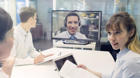دوره-آموزشی-Public-Speaking-High-Tech-Executives-Can-be-Eloquent