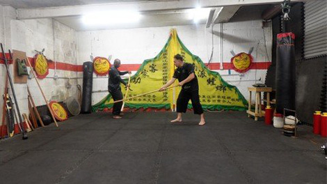 دوره-آموزشی-Beginners-Guild-To-Pole-Fighting